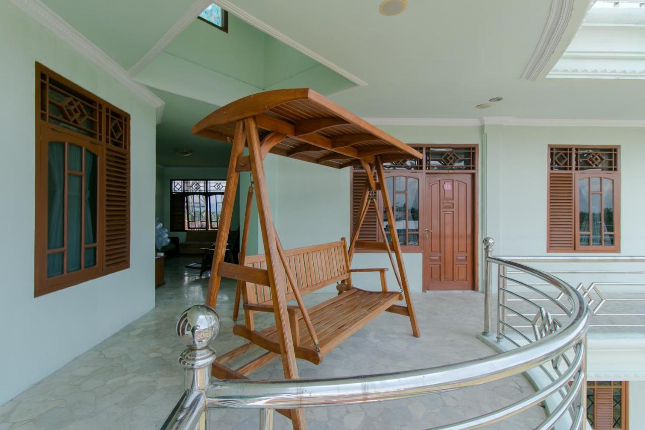 Oyo 2858 Vafa Guesthouse Cianjur Eksteriør bilde